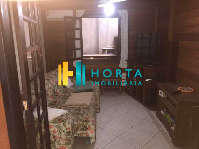 Conheça sala de tv do imóvel - Lindo chalé duplex de três quartos, com vista da Lagoa! - CPCA30001 - 8 sala de tv - Lindo chalé duplex de três quartos, com vista da Lagoa! - CPCA30001 - 8