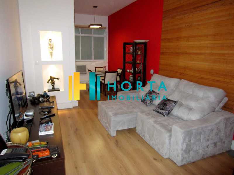 Conheça WhatsApp Image 2020-04-18 at 1 do imóvel - MELHOR OPÇÃO NO LEBLON! Horta Imóveis Vende: 85m², totalmente reformado, 2 quartos, 1 suíte, 2 banheiros, sala em dois ambientes, . Suíte com Home Office, banheiro privativo e armário embutido. Segundo quarto com armário embutido. Cozinha área de serviço - CPAP20108 - 3 WhatsApp Image 2020-04-18 at 1 - MELHOR OPÇÃO NO LEBLON! Horta Imóveis Vende: 85m², totalmente reformado, 2 quartos, 1 suíte, 2 banheiros, sala em dois ambientes, . Suíte com Home Office, banheiro privativo e armário embutido. Segundo quarto com armário embutido. Cozinha área de serviço - CPAP20108 - 3