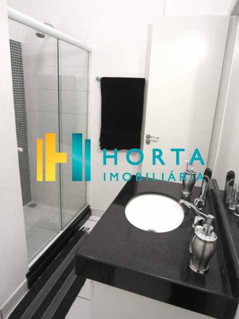 Conheça WhatsApp Image 2020-04-18 at 1 do imóvel - MELHOR OPÇÃO NO LEBLON! Horta Imóveis Vende: 85m², totalmente reformado, 2 quartos, 1 suíte, 2 banheiros, sala em dois ambientes, . Suíte com Home Office, banheiro privativo e armário embutido. Segundo quarto com armário embutido. Cozinha área de serviço - CPAP20108 - 9 WhatsApp Image 2020-04-18 at 1 - MELHOR OPÇÃO NO LEBLON! Horta Imóveis Vende: 85m², totalmente reformado, 2 quartos, 1 suíte, 2 banheiros, sala em dois ambientes, . Suíte com Home Office, banheiro privativo e armário embutido. Segundo quarto com armário embutido. Cozinha área de serviço - CPAP20108 - 9