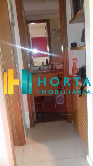 Conheça hall 2 do imóvel - Excelente Flat em Ipanema localizado entre a Praia e a Lagoa. Imóvel composto de sala e quarto, banheiro social, cozinha americana, varanda, vaga na escritura, serviço de quarto. Serviço de lavanderia, academia, piscina, sauna, sala de tv, área de convivê - CPFL10005 - 13 hall 2 - Excelente Flat em Ipanema localizado entre a Praia e a Lagoa. Imóvel composto de sala e quarto, banheiro social, cozinha americana, varanda, vaga na escritura, serviço de quarto. Serviço de lavanderia, academia, piscina, sauna, sala de tv, área de convivê - CPFL10005 - 13