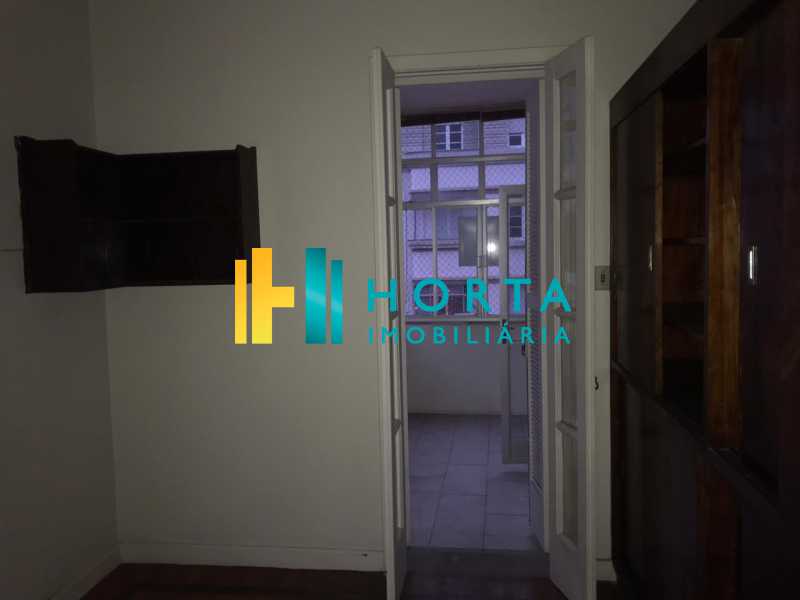 Conheça 95aece6b-88b2-4a96-9573-4202e2 do imóvel - Amplo apartamento, salão, quatro quartos, dois banheiros, copa, cozinha, área de serviço, dependência completa. Localizado em rua transversal, com vista parcial para o mar, entre o metrô e a praia. - CPAP40042 - 14 95aece6b-88b2-4a96-9573-4202e2 - Amplo apartamento, salão, quatro quartos, dois banheiros, copa, cozinha, área de serviço, dependência completa. Localizado em rua transversal, com vista parcial para o mar, entre o metrô e a praia. - CPAP40042 - 14
