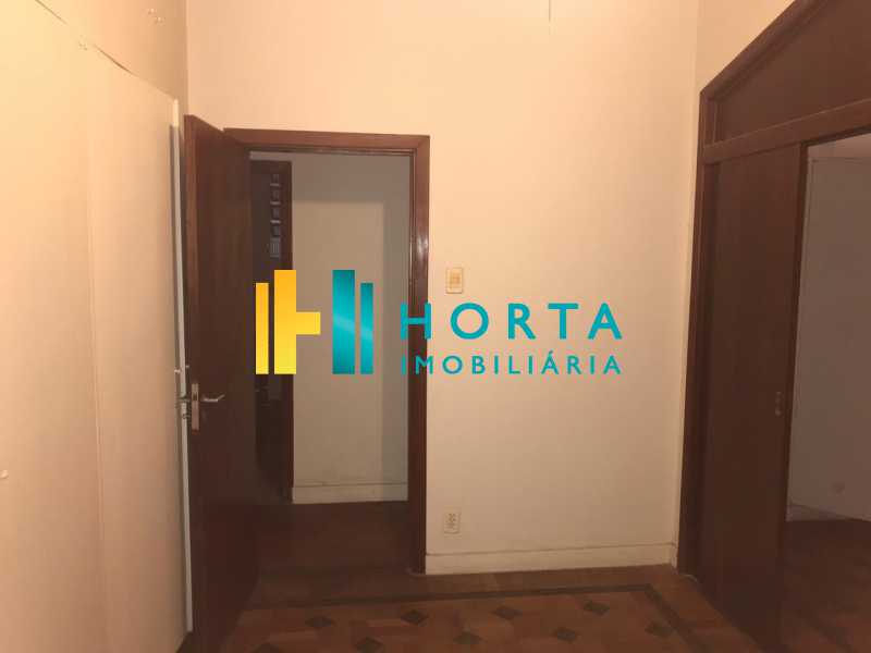 Conheça 100e5c0b-ee26-418c-b160-79c6ef do imóvel - Amplo apartamento, salão, quatro quartos, dois banheiros, copa, cozinha, área de serviço, dependência completa. Localizado em rua transversal, com vista parcial para o mar, entre o metrô e a praia. - CPAP40042 - 16 100e5c0b-ee26-418c-b160-79c6ef - Amplo apartamento, salão, quatro quartos, dois banheiros, copa, cozinha, área de serviço, dependência completa. Localizado em rua transversal, com vista parcial para o mar, entre o metrô e a praia. - CPAP40042 - 16