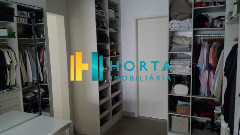 Conheça 23ea39b7-84a2-4911-999d-7c9eb0 do imóvel - Linda cobertura linear, composta de duas salas, tres suites, copa cozinha planejada, lavanderia com terraço, deck, piscina, churrasqueira, e forno a lenha. Documentação cristalina, cobertura regularizada. Finamente reformada, Porteira fechada. Condomíni - CPCO30061 - 7 23ea39b7-84a2-4911-999d-7c9eb0 - Linda cobertura linear, composta de duas salas, tres suites, copa cozinha planejada, lavanderia com terraço, deck, piscina, churrasqueira, e forno a lenha. Documentação cristalina, cobertura regularizada. Finamente reformada, Porteira fechada. Condomíni - CPCO30061 - 7