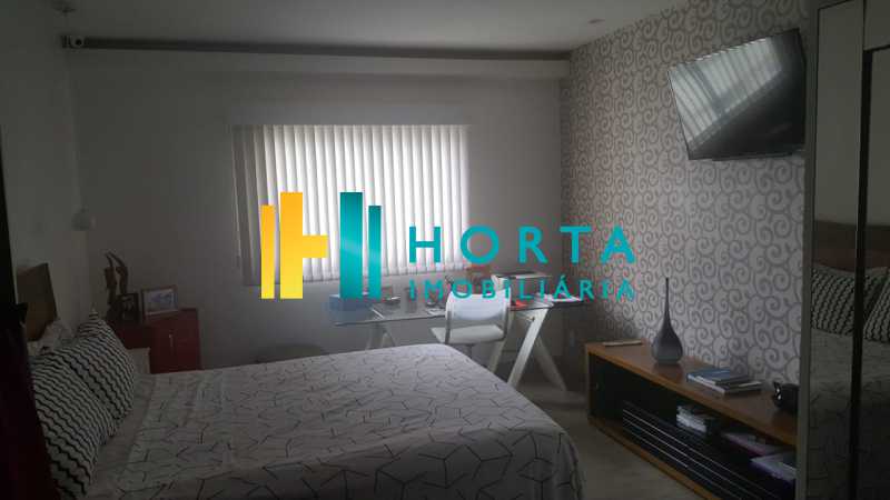 Conheça 49f631e2-8024-4ecf-9f17-cf63a3 do imóvel - Linda cobertura linear, composta de duas salas, tres suites, copa cozinha planejada, lavanderia com terraço, deck, piscina, churrasqueira, e forno a lenha. Documentação cristalina, cobertura regularizada. Finamente reformada, Porteira fechada. Condomíni - CPCO30061 - 9 49f631e2-8024-4ecf-9f17-cf63a3 - Linda cobertura linear, composta de duas salas, tres suites, copa cozinha planejada, lavanderia com terraço, deck, piscina, churrasqueira, e forno a lenha. Documentação cristalina, cobertura regularizada. Finamente reformada, Porteira fechada. Condomíni - CPCO30061 - 9