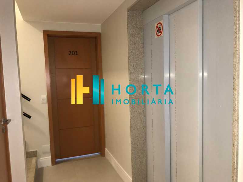 Conheça elevador do imóvel - Apartamento Novo 2 quartos com vaga escriturada Ipanema rua transversal. - CPAP20944 - 19 elevador - Apartamento Novo 2 quartos com vaga escriturada Ipanema rua transversal. - CPAP20944 - 19