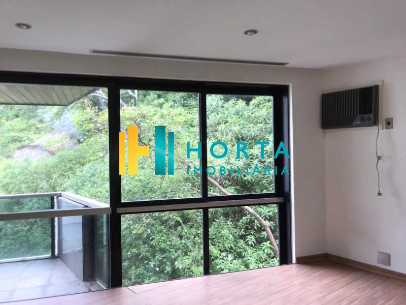 Conheça SUITE 1 do imóvel - Imóvel de alto luxo!!! Apartamento com vista espetacular e eterna para a Lagoa Rodrigo de Freitas! Composto de três suite, sendo uma master com banheira, sala de jantar, de estar e de televisão toda envidraçada, ampla copa cozinha, área de serviço e dois - CPAP31284 - 15 SUITE 1 - Imóvel de alto luxo!!! Apartamento com vista espetacular e eterna para a Lagoa Rodrigo de Freitas! Composto de três suite, sendo uma master com banheira, sala de jantar, de estar e de televisão toda envidraçada, ampla copa cozinha, área de serviço e dois - CPAP31284 - 15