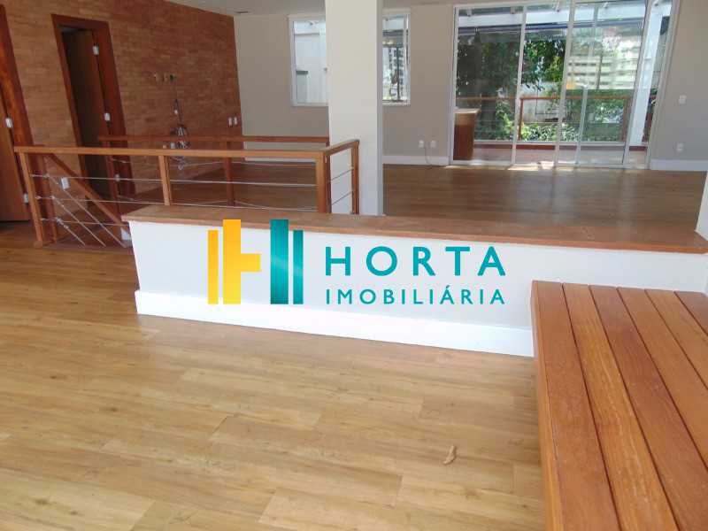 Conheça 11 do imóvel - Mansão no Jardim Pernambuco, piscina venda Leblon. - CPCN40004 - 9 11 - Mansão no Jardim Pernambuco, piscina venda Leblon. - CPCN40004 - 9