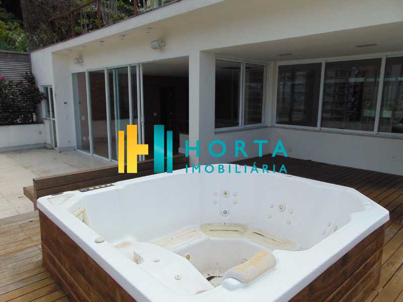 Conheça 22 do imóvel - Mansão no Jardim Pernambuco, piscina venda Leblon. - CPCN40004 - 24 22 - Mansão no Jardim Pernambuco, piscina venda Leblon. - CPCN40004 - 24