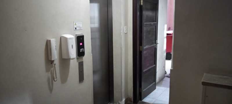 Conheça 24 do imóvel - Vendo - Apartamento - Flamengo - CTAP50001 - 5 24 - Vendo - Apartamento - Flamengo - CTAP50001 - 5