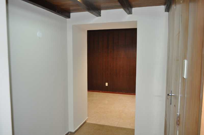 Conheça A. Corred3 do imóvel - Aluga-se Sala - Comercial - Centro - CTSL00013 - 4 A. Corred3 - Aluga-se Sala - Comercial - Centro - CTSL00013 - 4