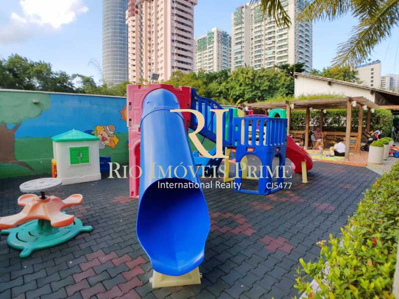 Conheça PLAY INFANTIL do empreendimento - Fachada - Residencial Vitória Barra - 102 - 9 PLAY INFANTIL - Fachada - Residencial Vitória Barra - 102 - 9