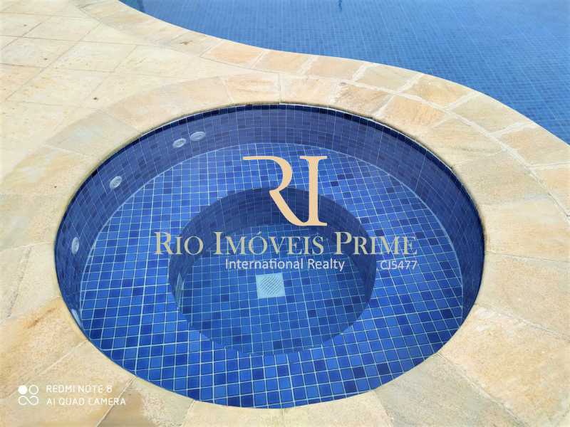 Conheça HIDROMASSAGEM. do empreendimento - Fachada - Macaé Palace Residence Service - 155 - 4 HIDROMASSAGEM. - Fachada - Macaé Palace Residence Service - 155 - 4