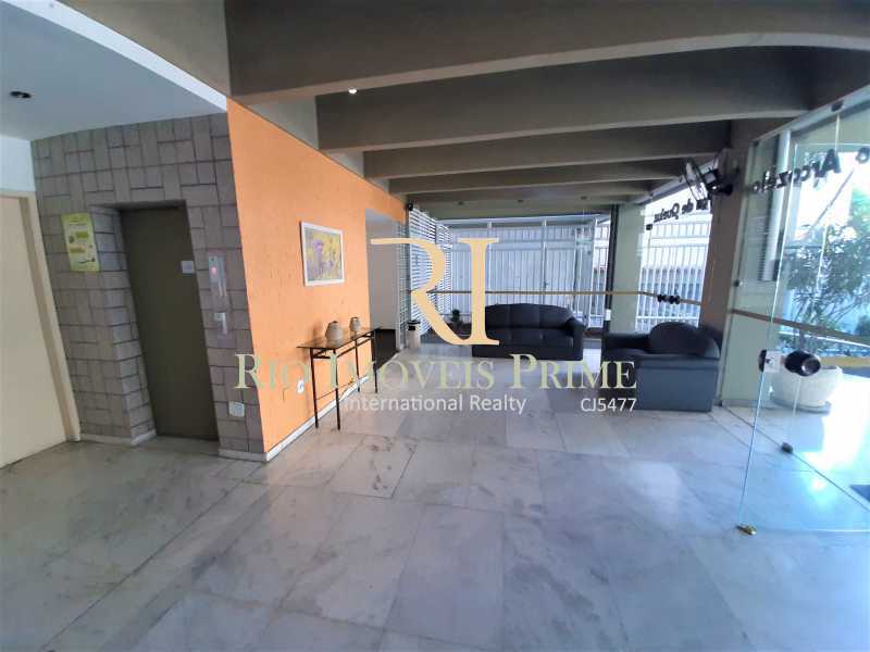 Conheça HALL ELEVADOFRES do empreendimento - Fachada - Condomínio Praças de Arcozelo e Queluz - 156 - 11 HALL ELEVADOFRES - Fachada - Condomínio Praças de Arcozelo e Queluz - 156 - 11