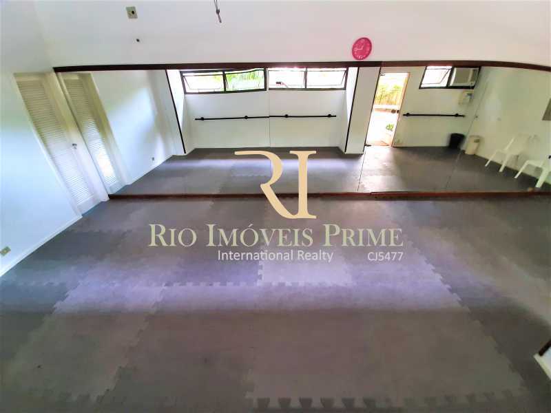 Conheça SALÃO DE DANÇA do empreendimento - Fachada - Santa Mônica Condominium Club - 178 - 6 SALÃO DE DANÇA - Fachada - Santa Mônica Condominium Club - 178 - 6