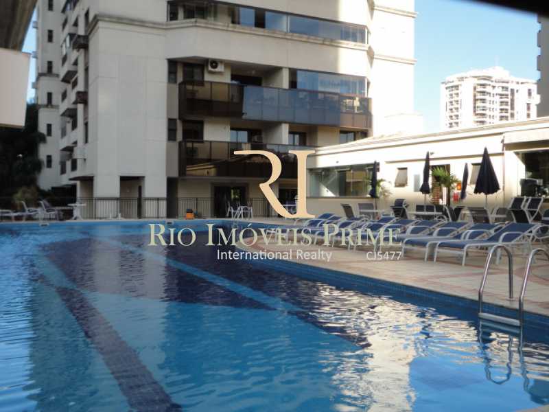 Conheça 36 PISCINA do empreendimento - Fachada - Península Via Bella - 34 - 7 36 PISCINA - Fachada - Península Via Bella - 34 - 7