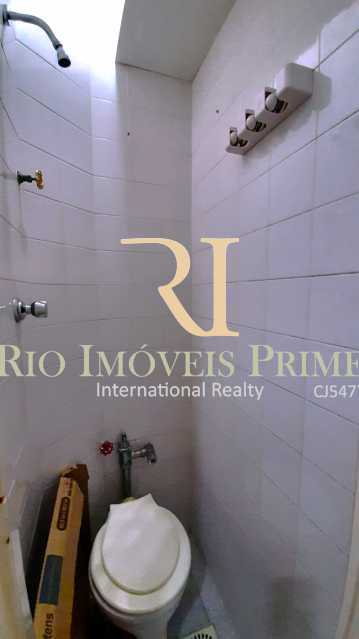 Conheça BANHEIRO DE SERVIÇO do imóvel - Apartamento à venda Rua Honório de Barros,Flamengo, Rio de Janeiro - R$ 680.000 - RPAP20289 - 17 BANHEIRO DE SERVIÇO - Apartamento à venda Rua Honório de Barros,Flamengo, Rio de Janeiro - R$ 680.000 - RPAP20289 - 17