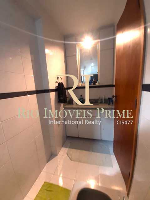 Conheça BANHEIRO SUÍTE do imóvel - Apartamento à venda Avenida Epitácio Pessoa,Lagoa, Rio de Janeiro - R$ 3.300.000 - RPAP40043 - 10 BANHEIRO SUÍTE - Apartamento à venda Avenida Epitácio Pessoa,Lagoa, Rio de Janeiro - R$ 3.300.000 - RPAP40043 - 10
