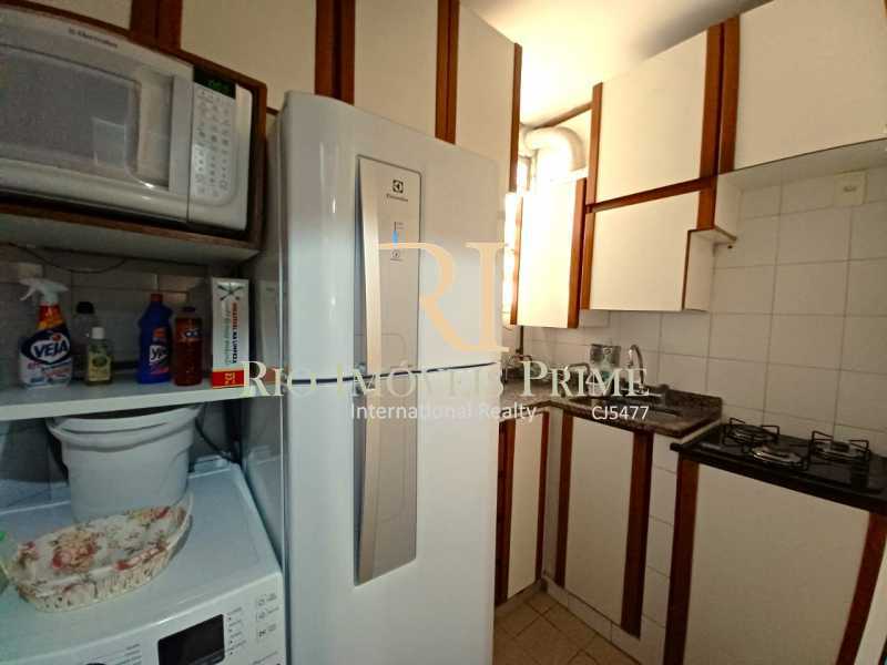 COZINHA. - Apartamento à venda Rua Sá Ferreira,Copacabana, Rio de Janeiro - R$ 760.000 - RPAP20293 - 16