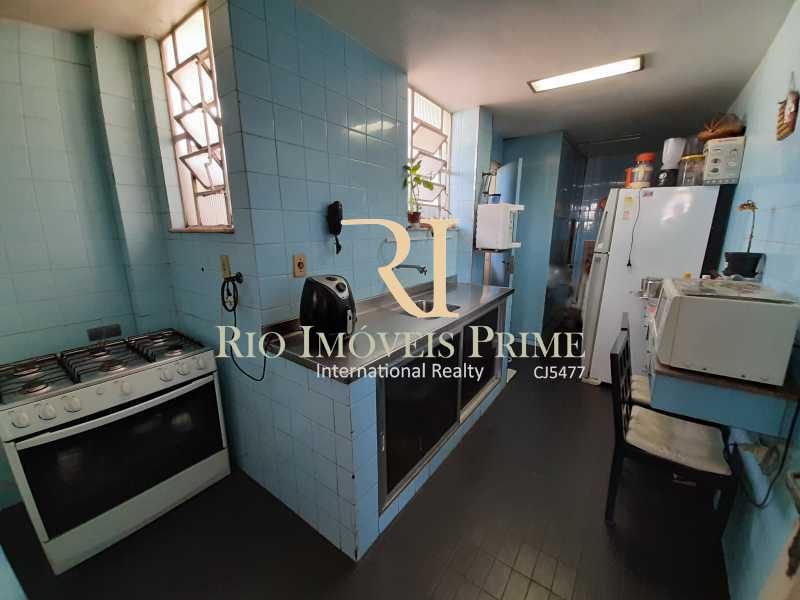 Conheça COZINHA do imóvel - Apartamento à venda Rua São Francisco Xavier,Tijuca, Rio de Janeiro - R$ 549.900 - RPAP30013 - 16 COZINHA - Apartamento à venda Rua São Francisco Xavier,Tijuca, Rio de Janeiro - R$ 549.900 - RPAP30013 - 16