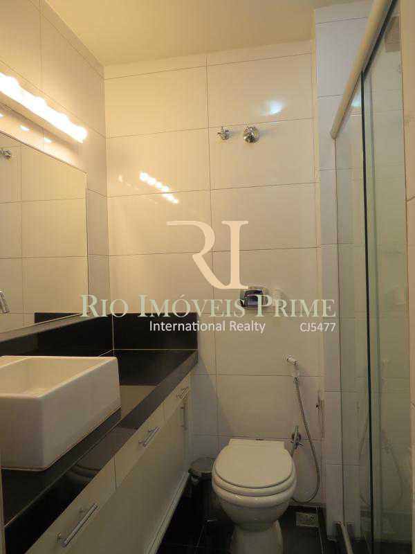 Conheça 12 BANHEIRO SUÍTE do imóvel - Flat 1 quarto à venda Leblon, Rio de Janeiro - R$ 1.690.000 - RPFL10034 - 13 12 BANHEIRO SUÍTE - Flat 1 quarto à venda Leblon, Rio de Janeiro - R$ 1.690.000 - RPFL10034 - 13