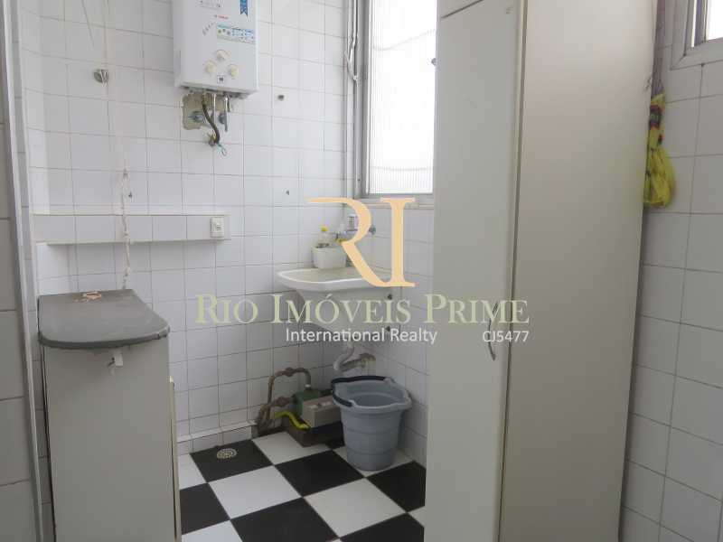 Conheça 9 ÁREA SERVIÇO do imóvel - Cobertura para alugar Boulevard Vinte e Oito de Setembro,Vila Isabel, Rio de Janeiro - R$ 3.100 - RPCO30004 - 10 9 ÁREA SERVIÇO - Cobertura para alugar Boulevard Vinte e Oito de Setembro,Vila Isabel, Rio de Janeiro - R$ 3.100 - RPCO30004 - 10
