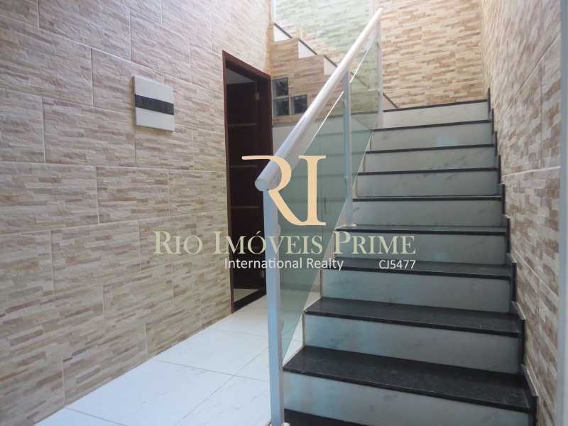 Conheça 9 ACESSO 2º ANDAR do imóvel - Casa de Vila Méier, Rio de Janeiro, RJ À Venda, 3 Quartos, 179m² - RPCV30001 - 10 9 ACESSO 2º ANDAR - Casa de Vila Méier, Rio de Janeiro, RJ À Venda, 3 Quartos, 179m² - RPCV30001 - 10