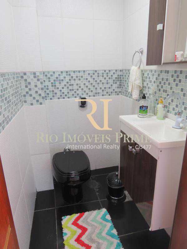 Conheça 19 LAVABO do imóvel - Casa de Vila Méier, Rio de Janeiro, RJ À Venda, 3 Quartos, 179m² - RPCV30001 - 20 19 LAVABO - Casa de Vila Méier, Rio de Janeiro, RJ À Venda, 3 Quartos, 179m² - RPCV30001 - 20