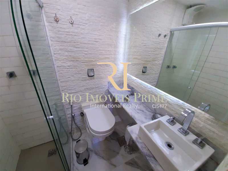 Conheça BANHEIRO SUÍTE do imóvel - Apartamento 2 quartos à venda Barra da Tijuca, Rio de Janeiro - R$ 465.000 - RPAP20052 - 13 BANHEIRO SUÍTE - Apartamento 2 quartos à venda Barra da Tijuca, Rio de Janeiro - R$ 465.000 - RPAP20052 - 13