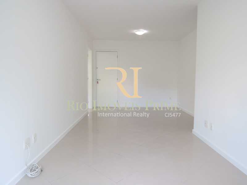 Conheça 4 SALA do imóvel - Apartamento 2 quartos à venda Tijuca, Rio de Janeiro - R$ 590.000 - RPAP20054 - 5 4 SALA - Apartamento 2 quartos à venda Tijuca, Rio de Janeiro - R$ 590.000 - RPAP20054 - 5