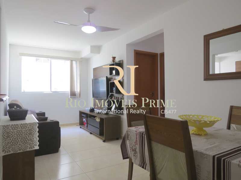 Conheça SALA do imóvel - Apartamento 2 quartos à venda Taquara, Rio de Janeiro - R$ 240.000 - RPAP20056 - 11 SALA - Apartamento 2 quartos à venda Taquara, Rio de Janeiro - R$ 240.000 - RPAP20056 - 11