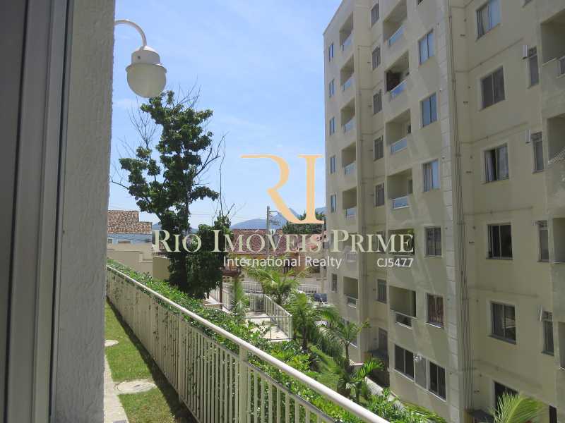 Conheça VISTA QUARTO 2 do imóvel - Apartamento 2 quartos à venda Taquara, Rio de Janeiro - R$ 240.000 - RPAP20056 - 7 VISTA QUARTO 2 - Apartamento 2 quartos à venda Taquara, Rio de Janeiro - R$ 240.000 - RPAP20056 - 7