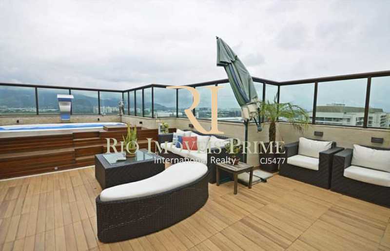 Conheça 1 PISCINA TERRAÇO do imóvel - Cobertura À Venda - Barra Olímpica - Rio de Janeiro - RJ - RPCO40003 - 1 1 PISCINA TERRAÇO - Cobertura À Venda - Barra Olímpica - Rio de Janeiro - RJ - RPCO40003 - 1