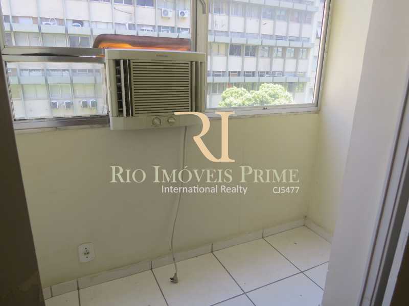 Conheça SACADA QUARTO2 do imóvel - Apartamento à venda Avenida Nossa Senhora de Copacabana,Copacabana, Rio de Janeiro - R$ 1.300.000 - RPAP30043 - 10 SACADA QUARTO2 - Apartamento à venda Avenida Nossa Senhora de Copacabana,Copacabana, Rio de Janeiro - R$ 1.300.000 - RPAP30043 - 10