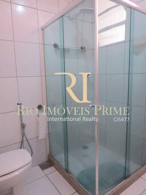 Conheça BANHEIRO SOCIAL do imóvel - Apartamento à venda Avenida Nossa Senhora de Copacabana,Copacabana, Rio de Janeiro - R$ 1.300.000 - RPAP30043 - 15 BANHEIRO SOCIAL - Apartamento à venda Avenida Nossa Senhora de Copacabana,Copacabana, Rio de Janeiro - R$ 1.300.000 - RPAP30043 - 15