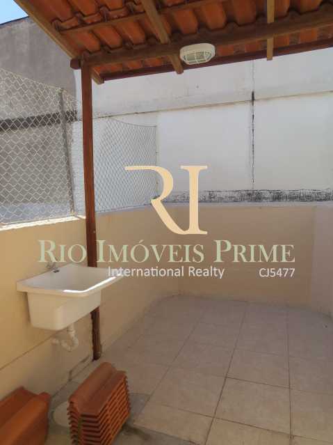 Conheça TERRAÇO do imóvel - Cobertura 2 quartos para alugar Tijuca, Rio de Janeiro - R$ 1.500 - RPCO20005 - 16 TERRAÇO - Cobertura 2 quartos para alugar Tijuca, Rio de Janeiro - R$ 1.500 - RPCO20005 - 16