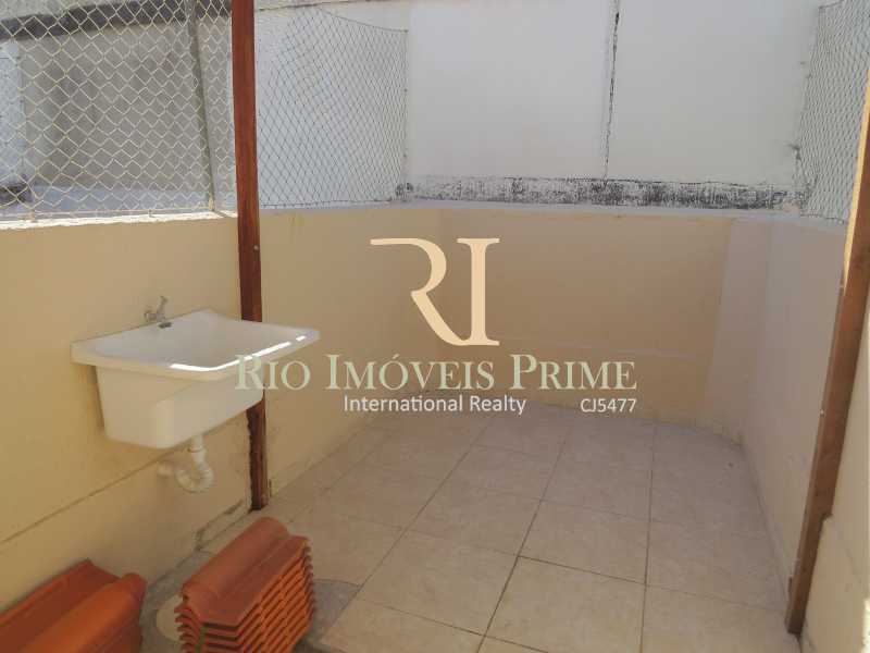 Conheça TERRAÇO do imóvel - Cobertura 2 quartos para alugar Tijuca, Rio de Janeiro - R$ 1.500 - RPCO20005 - 17 TERRAÇO - Cobertura 2 quartos para alugar Tijuca, Rio de Janeiro - R$ 1.500 - RPCO20005 - 17