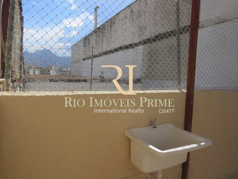 Conheça TERRAÇO do imóvel - Cobertura 2 quartos para alugar Tijuca, Rio de Janeiro - R$ 1.500 - RPCO20005 - 18 TERRAÇO - Cobertura 2 quartos para alugar Tijuca, Rio de Janeiro - R$ 1.500 - RPCO20005 - 18