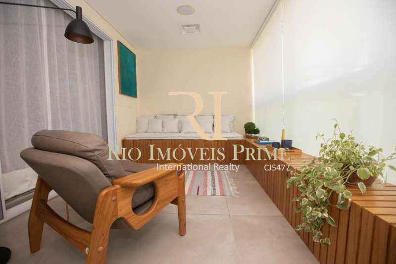 Conheça VARANDA. do imóvel - Apartamento À Venda - Barra da Tijuca - Rio de Janeiro - RJ - RPAP40014 - 3 VARANDA. - Apartamento À Venda - Barra da Tijuca - Rio de Janeiro - RJ - RPAP40014 - 3