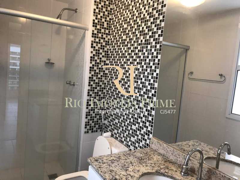 Conheça BANHEIRO SUÍTE do imóvel - Apartamento 2 quartos à venda Barra Olímpica, Rio de Janeiro - R$ 750.000 - RPAP20097 - 11 BANHEIRO SUÍTE - Apartamento 2 quartos à venda Barra Olímpica, Rio de Janeiro - R$ 750.000 - RPAP20097 - 11