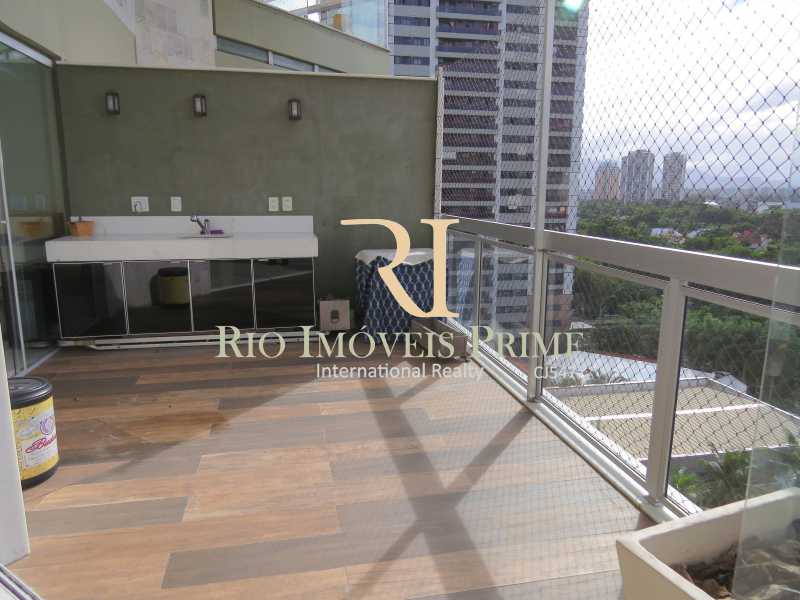 Conheça VARANDA GOURMET do imóvel - Apartamento 3 quartos à venda Barra da Tijuca, Rio de Janeiro - R$ 3.799.999 - RPAP30068 - 4 VARANDA GOURMET - Apartamento 3 quartos à venda Barra da Tijuca, Rio de Janeiro - R$ 3.799.999 - RPAP30068 - 4