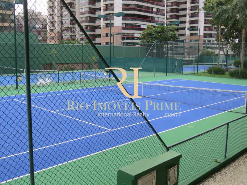 Conheça 3 QUADRAS DE TÊNIS do imóvel - Apartamento 3 quartos à venda Barra da Tijuca, Rio de Janeiro - R$ 3.799.999 - RPAP30068 - 19 3 QUADRAS DE TÊNIS - Apartamento 3 quartos à venda Barra da Tijuca, Rio de Janeiro - R$ 3.799.999 - RPAP30068 - 19