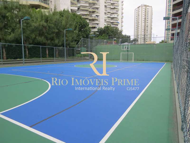 Conheça QUADRA POLIESPORTIVA do imóvel - Apartamento 3 quartos à venda Barra da Tijuca, Rio de Janeiro - R$ 3.799.999 - RPAP30068 - 21 QUADRA POLIESPORTIVA - Apartamento 3 quartos à venda Barra da Tijuca, Rio de Janeiro - R$ 3.799.999 - RPAP30068 - 21