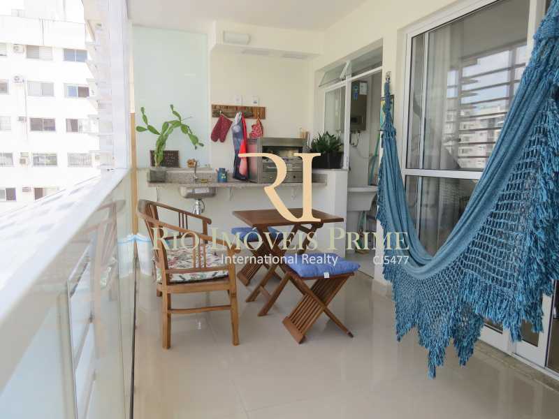 Conheça VARANDA do imóvel - Apartamento 2 quartos à venda Recreio dos Bandeirantes, Rio de Janeiro - R$ 449.999 - RPAP20102 - 3 VARANDA - Apartamento 2 quartos à venda Recreio dos Bandeirantes, Rio de Janeiro - R$ 449.999 - RPAP20102 - 3