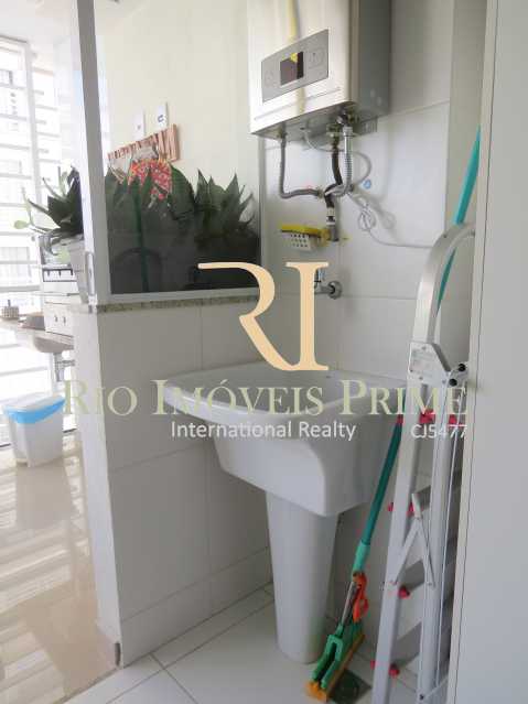 Conheça ÁREA SERVIÇO do imóvel - Apartamento 2 quartos à venda Recreio dos Bandeirantes, Rio de Janeiro - R$ 449.999 - RPAP20102 - 9 ÁREA SERVIÇO - Apartamento 2 quartos à venda Recreio dos Bandeirantes, Rio de Janeiro - R$ 449.999 - RPAP20102 - 9
