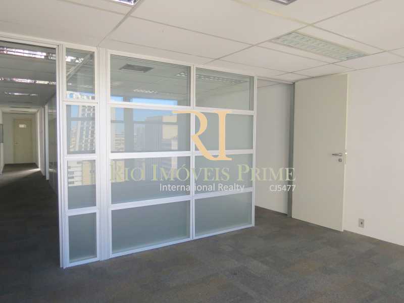 Conheça SALAS do imóvel - Andar 359m² para venda e aluguel Avenida Rio Branco,Centro, Rio de Janeiro - R$ 2.887.500 - RPAN00002 - 13 SALAS - Andar 359m² para venda e aluguel Avenida Rio Branco,Centro, Rio de Janeiro - R$ 2.887.500 - RPAN00002 - 13