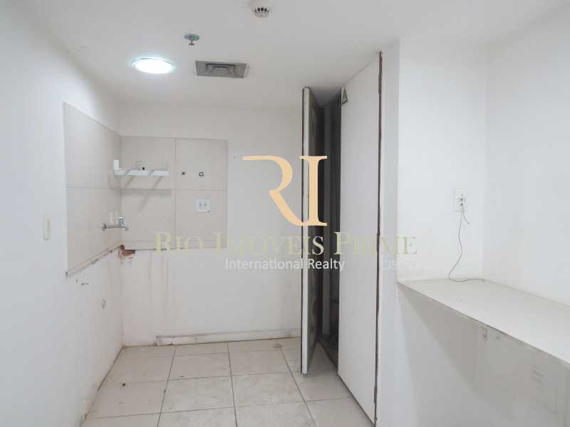Conheça SALA do imóvel - Andar 322m² para venda e aluguel Rua Primeiro de Março,Centro, Rio de Janeiro - R$ 2.184.000 - RPAN00005 - 12 SALA - Andar 322m² para venda e aluguel Rua Primeiro de Março,Centro, Rio de Janeiro - R$ 2.184.000 - RPAN00005 - 12