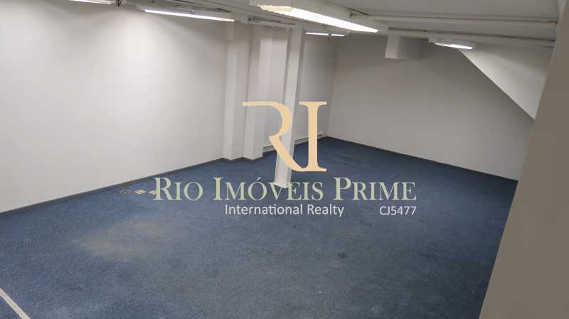 Conheça LOJA do imóvel - Loja 1013m² para venda e aluguel Rua Conde de Baependi,Catete, Rio de Janeiro - R$ 7.500.000 - RPLJ00002 - 5 LOJA - Loja 1013m² para venda e aluguel Rua Conde de Baependi,Catete, Rio de Janeiro - R$ 7.500.000 - RPLJ00002 - 5