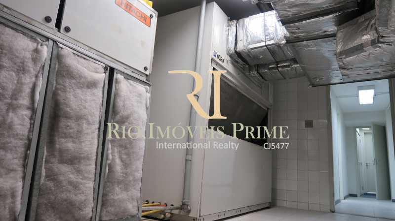 Conheça AR COND CENTRAL do imóvel - Loja 1013m² para venda e aluguel Rua Conde de Baependi,Catete, Rio de Janeiro - R$ 7.500.000 - RPLJ00002 - 17 AR COND CENTRAL - Loja 1013m² para venda e aluguel Rua Conde de Baependi,Catete, Rio de Janeiro - R$ 7.500.000 - RPLJ00002 - 17