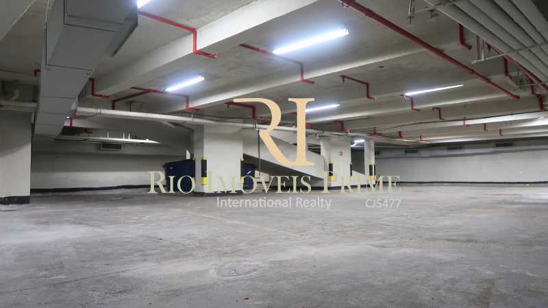 Conheça GARAGEM do imóvel - Loja 1013m² para venda e aluguel Rua Conde de Baependi,Catete, Rio de Janeiro - R$ 7.500.000 - RPLJ00002 - 20 GARAGEM - Loja 1013m² para venda e aluguel Rua Conde de Baependi,Catete, Rio de Janeiro - R$ 7.500.000 - RPLJ00002 - 20