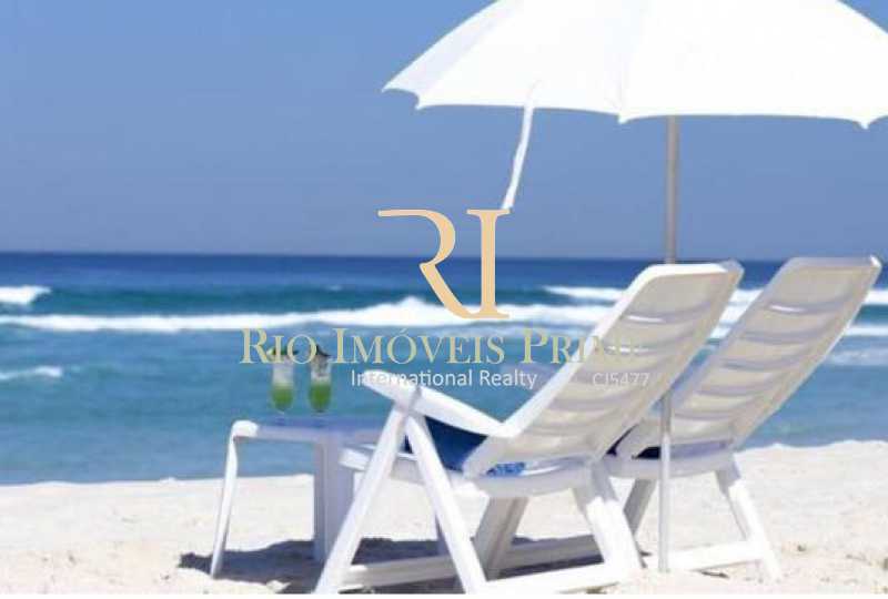Conheça SERVIÇO DE PRAIA do imóvel - Flat À Venda - Barra da Tijuca - Rio de Janeiro - RJ - RPFL10068 - 17 SERVIÇO DE PRAIA - Flat À Venda - Barra da Tijuca - Rio de Janeiro - RJ - RPFL10068 - 17